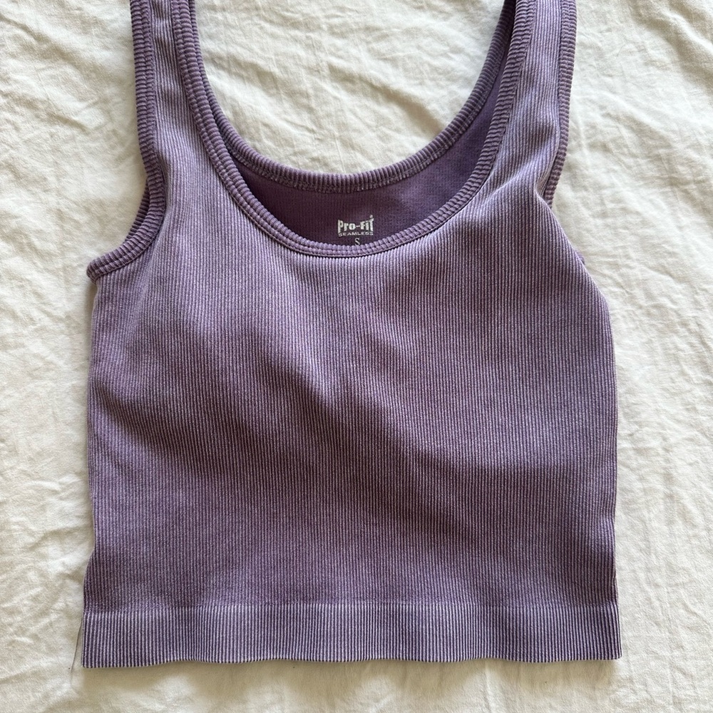 Pro-fit Purple Ribbed Tank Top